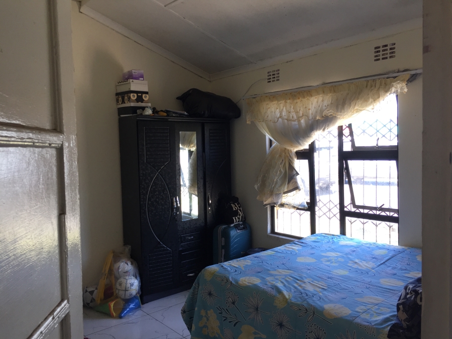 6 Bedroom Property for Sale in Quigney Eastern Cape
